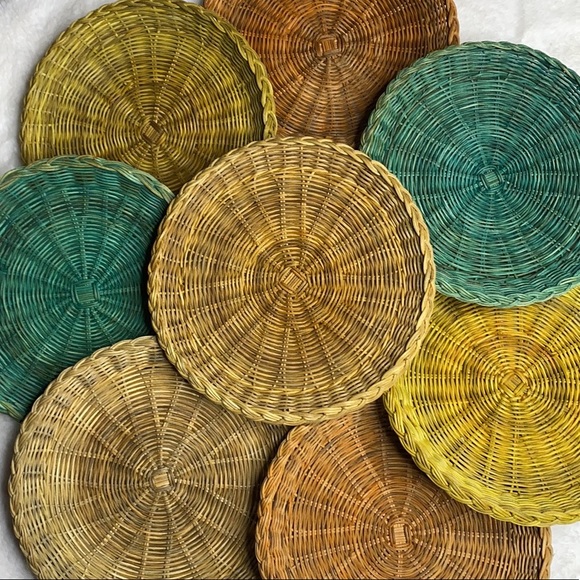 Vintage Set of 8 Flat Plate Holders Wicker Boho